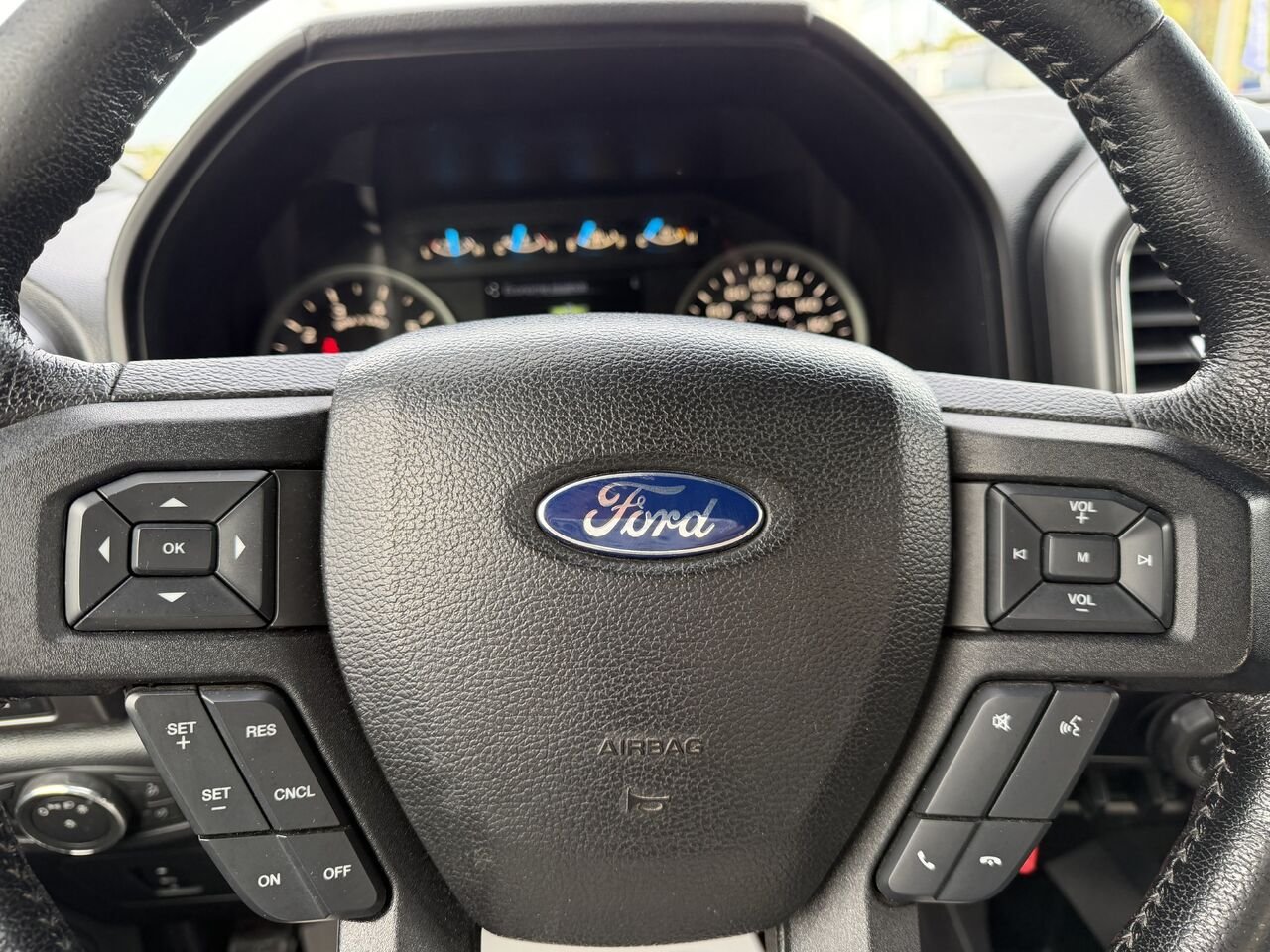 Ford F150 SUPERCREW 2016 Rouge Montmagny - photo #8
