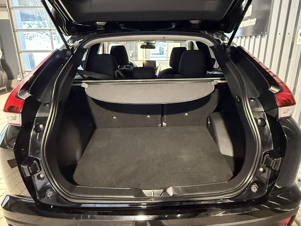 Mitsubishi Eclipse Cross 2023 Noir Mont-Laurier - photo #8