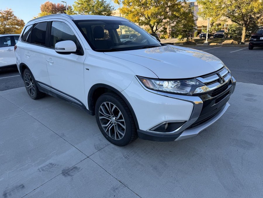2018 Mitsubishi Outlander SE Édition anniversaire AWC White