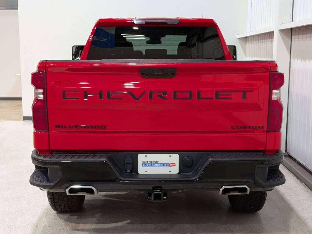 Chevrolet Silverado 1500 4WD Crew Cab 157" Custom Trail Boss 2023 Rouge Val-David - photo #6