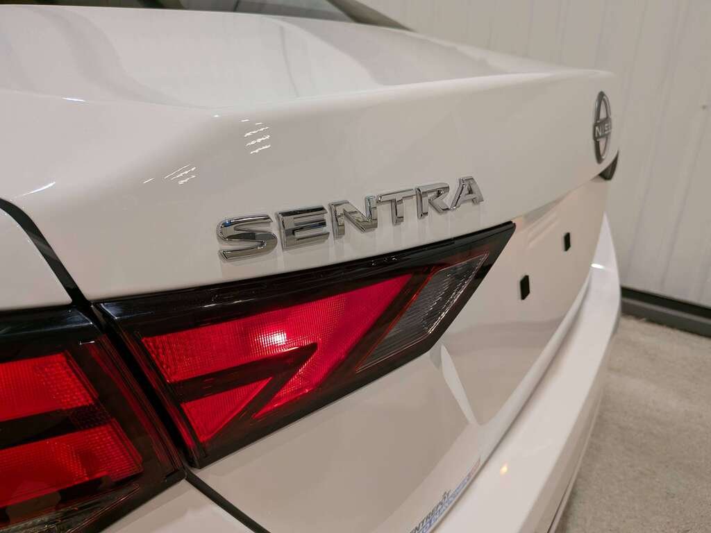 Nissan Sentra S Plus CVT 2024 Blanc Val-David - photo #29