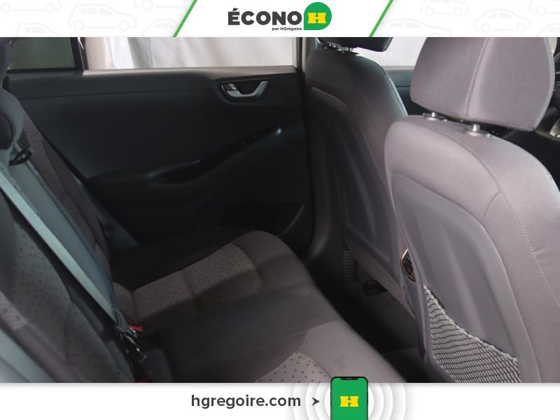 2017 Hyundai IONIQ White Saint-Eustache - photo #21