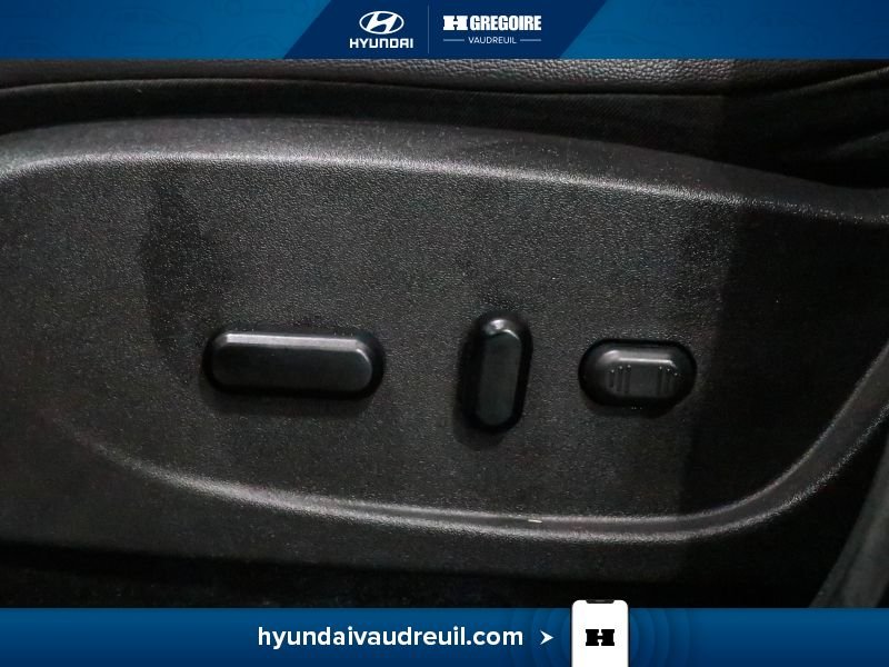 2019 Ford Escape Black Laval - photo #18