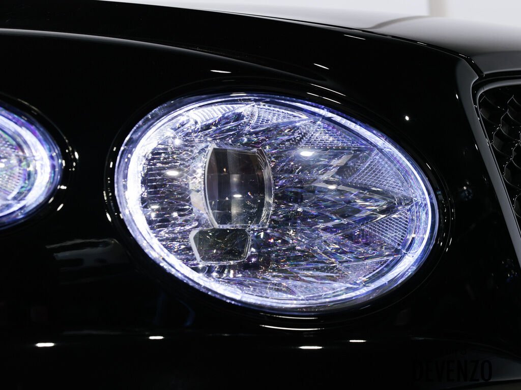 2021 Bentley Bentayga Black Saint-Eustache - photo #6