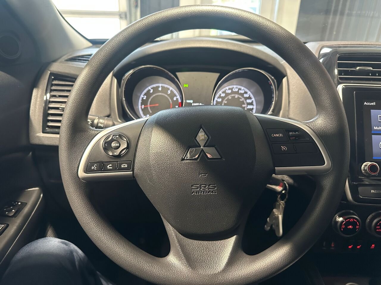 Mitsubishi RVR A01778 | ES TA 2023 Gris  - photo #14