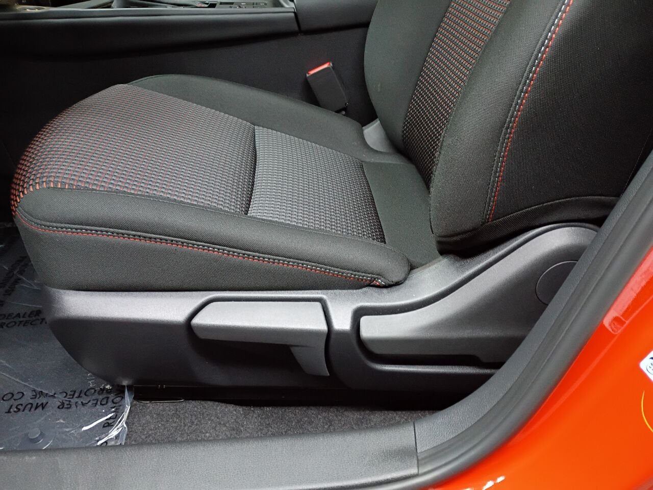 2026 Nissan Sentra Red Blainville - photo #18