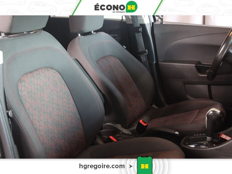 Chevrolet Sonic 822047 | LT AUTO TOIT GR ÉLEC A/C BLUETOOTH CAMÉRA MAGS 2017 Gris Laval - photo #24