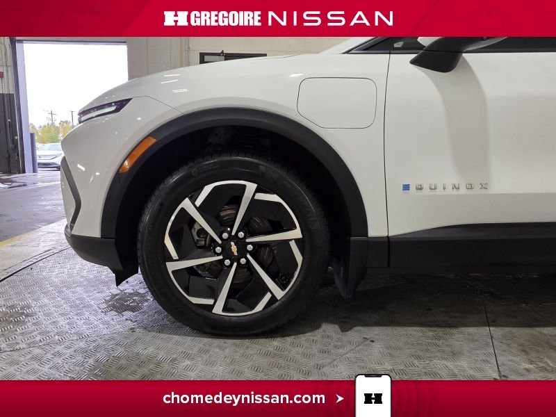 2025 Chevrolet Equinox White Saint-Eustache - photo #12