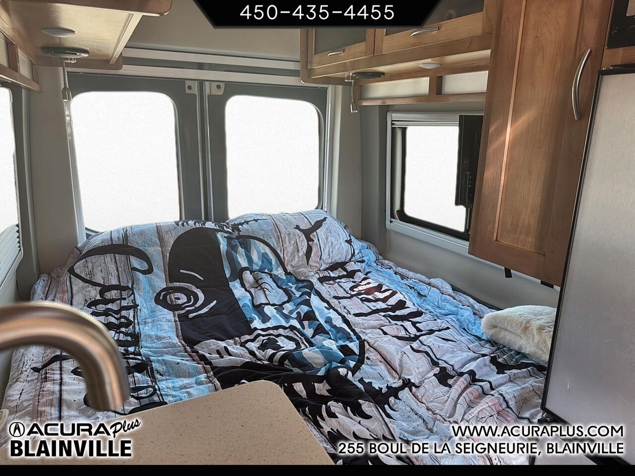 2021 Ford Transit fourgon utilitaire White Blainville - photo #8