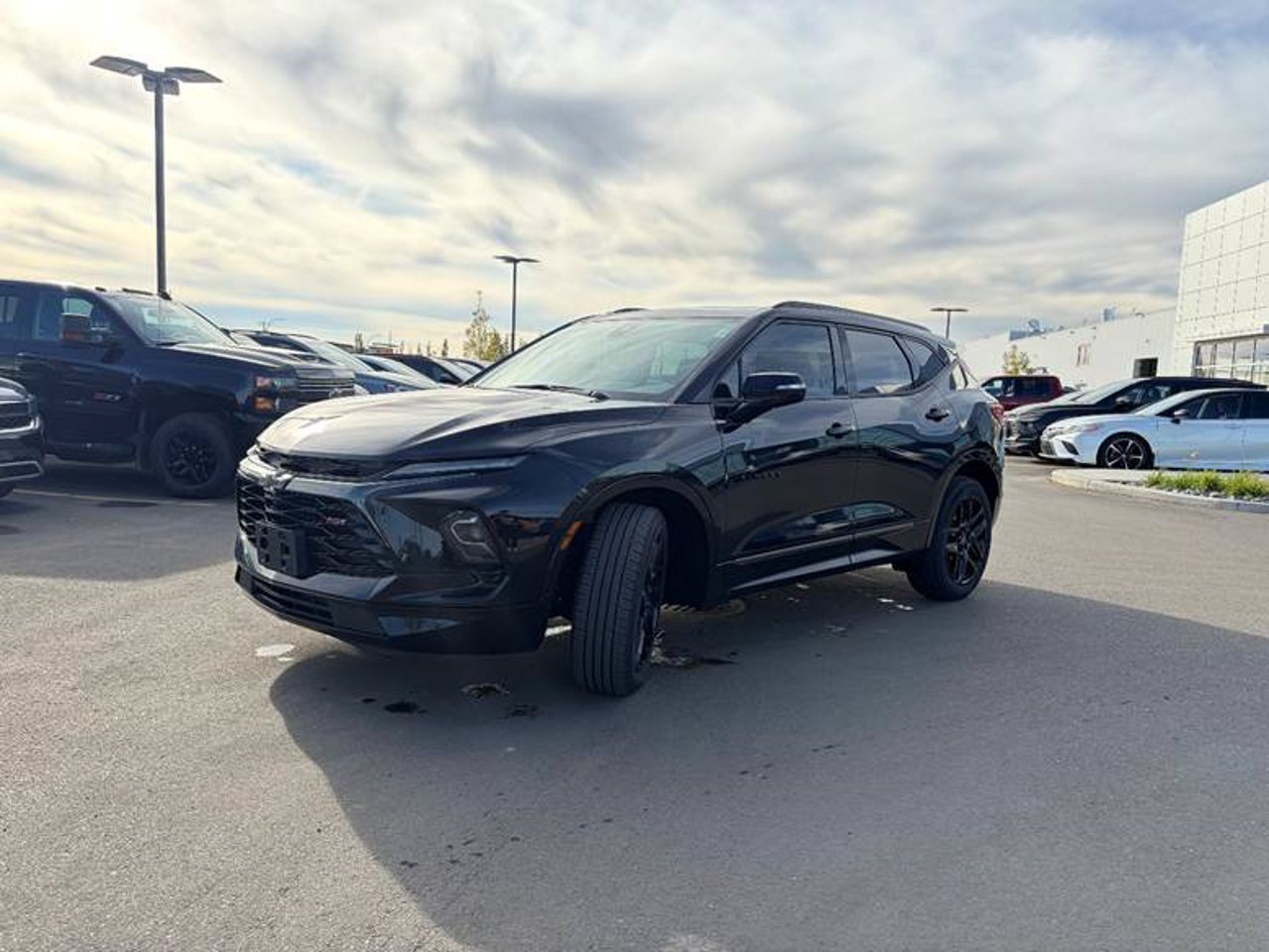 2024 Chevrolet Blazer AWD 4dr RS Black Sherwood Park - photo #2