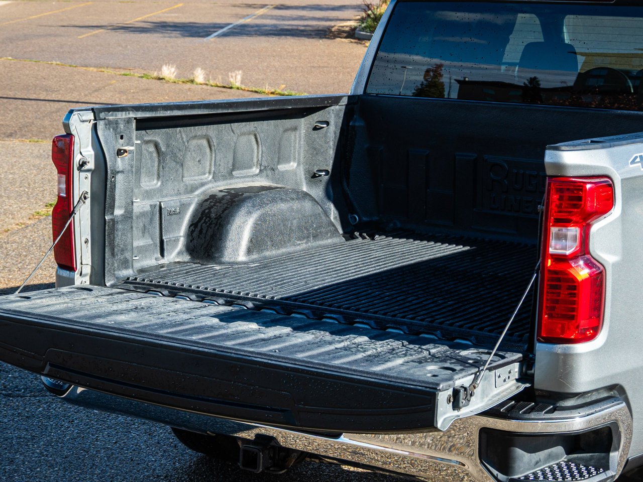 2025 Chevrolet Silverado 1500 4WD Crew Cab 147 LT Grey Sherwood Park - photo #16