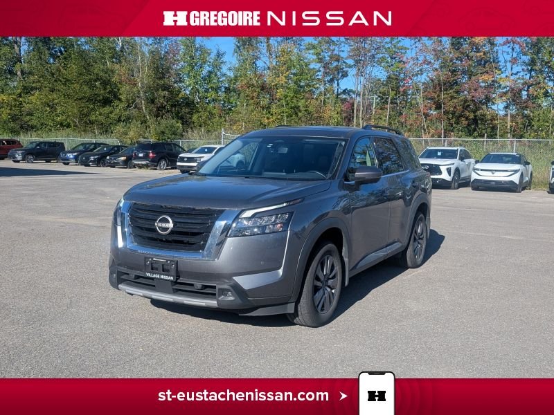 Nissan Pathfinder SV AWD MAGS TOIT OUVRANT APPLE CARPLAY 2024 Gris