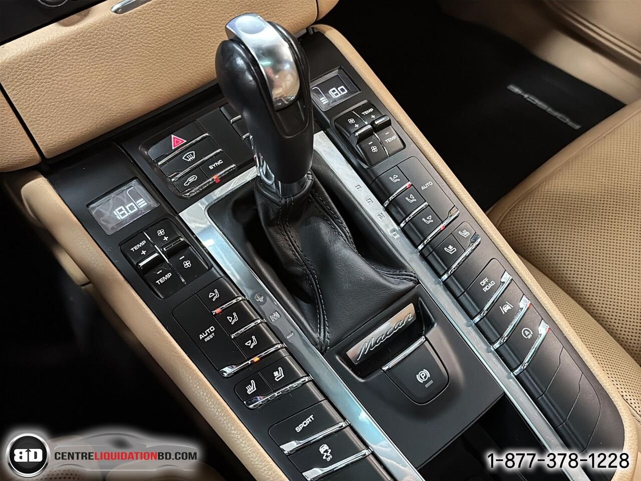 2018 Porsche Macan TI | BD0431 Blue Granby - photo #21