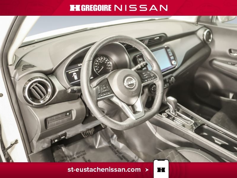 2023 Nissan Kicks White Laval - photo #25