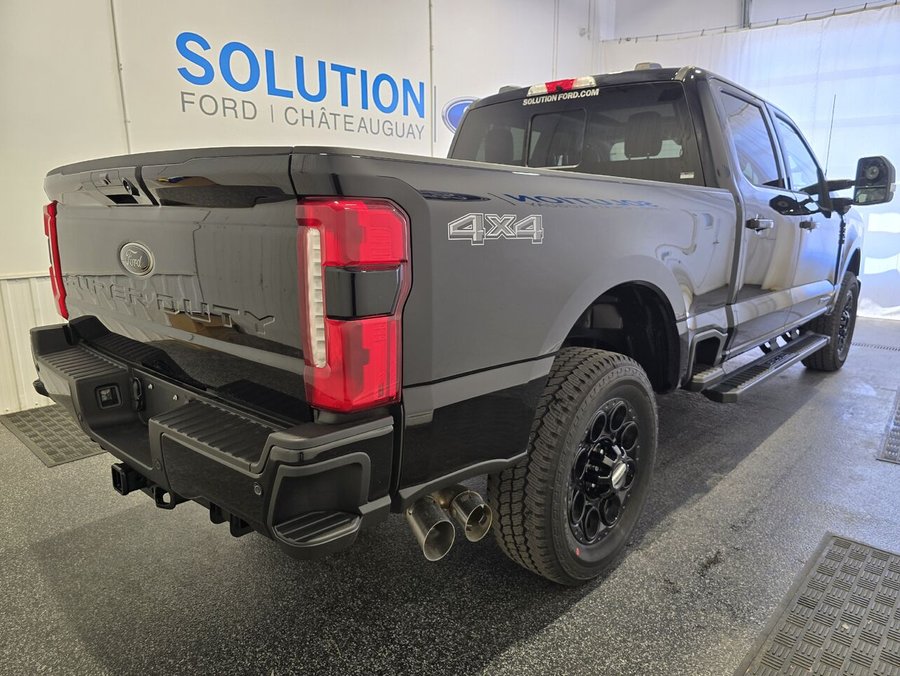 2026 Ford Super Duty F-250 SRW Agate Black Metallic