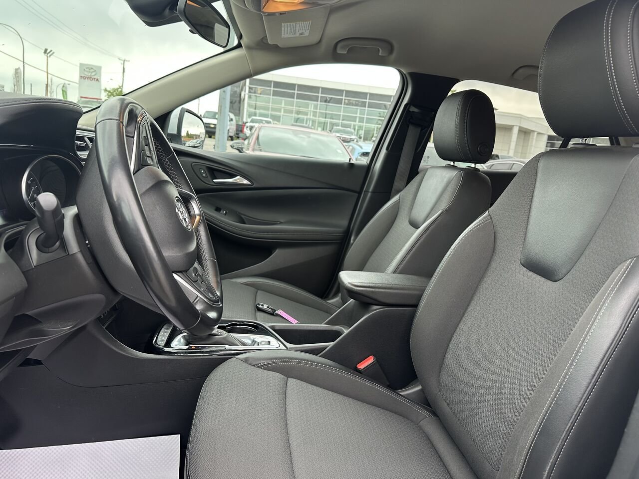 2023 BUICK ENCORE GX SELECT Sélect 4 portes TI White Ottawa & Gatineau - photo #2