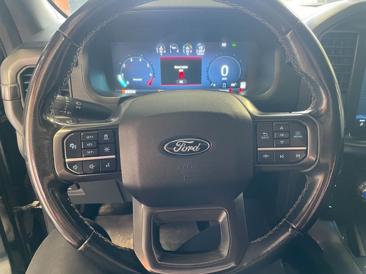 Ford F-150 XLT CREW 4X4 *3.5L POWERBOOST HYBRID* NAV BEDLINER 2024 Noir Saint-Jérôme - photo #13