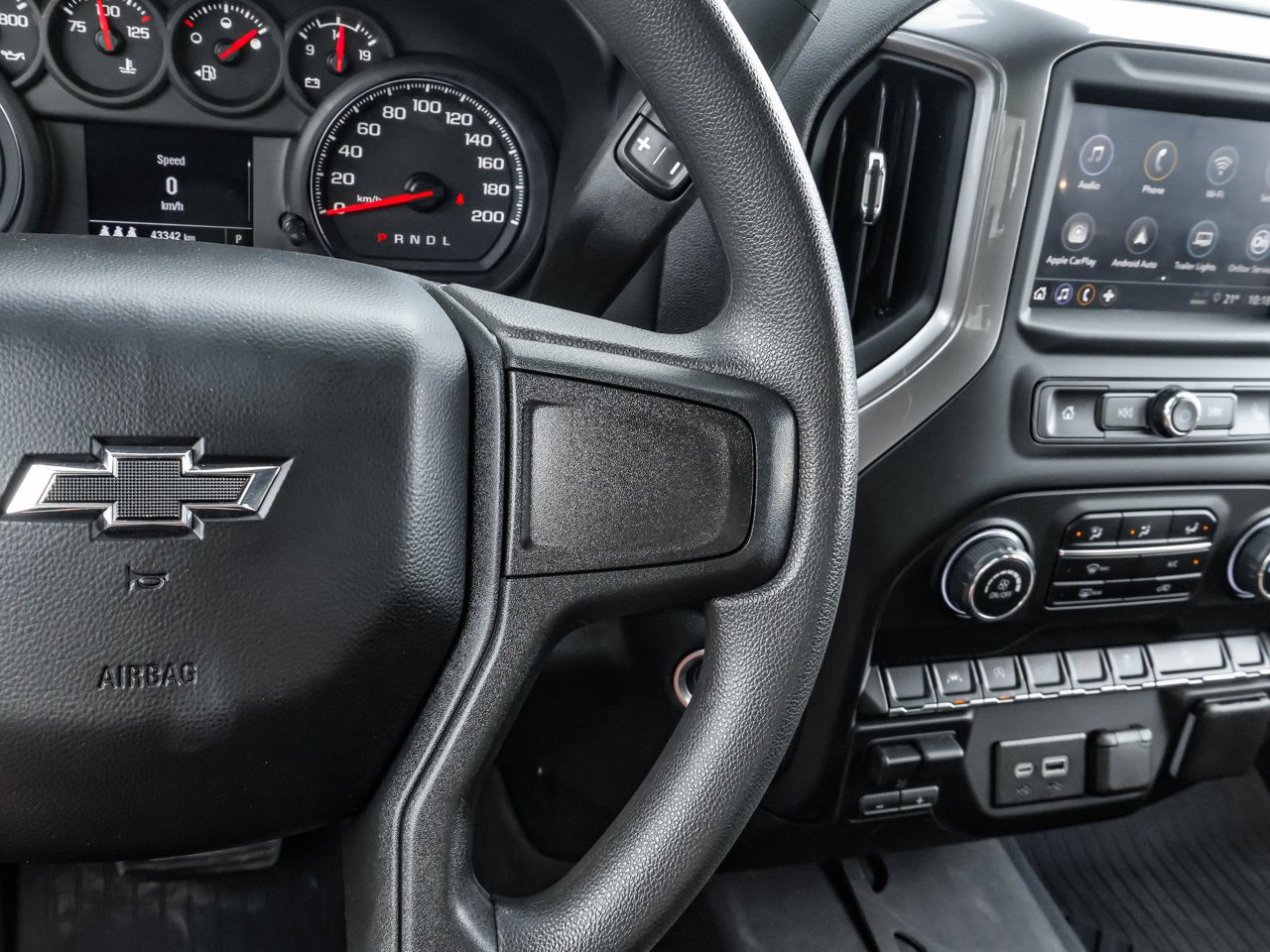 2024 Chevrolet Silverado 1500 4WD Crew Cab 157 Custom Trail Boss Black Sherwood Park - photo #23