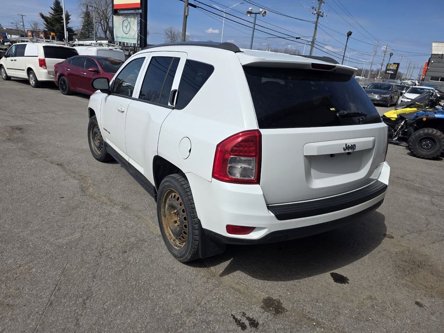 2012 Jeep Compass 2012 White