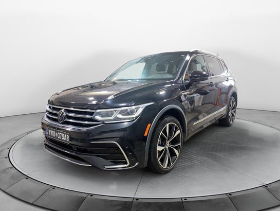 2022 Volkswagen Tiguan 2022 Black