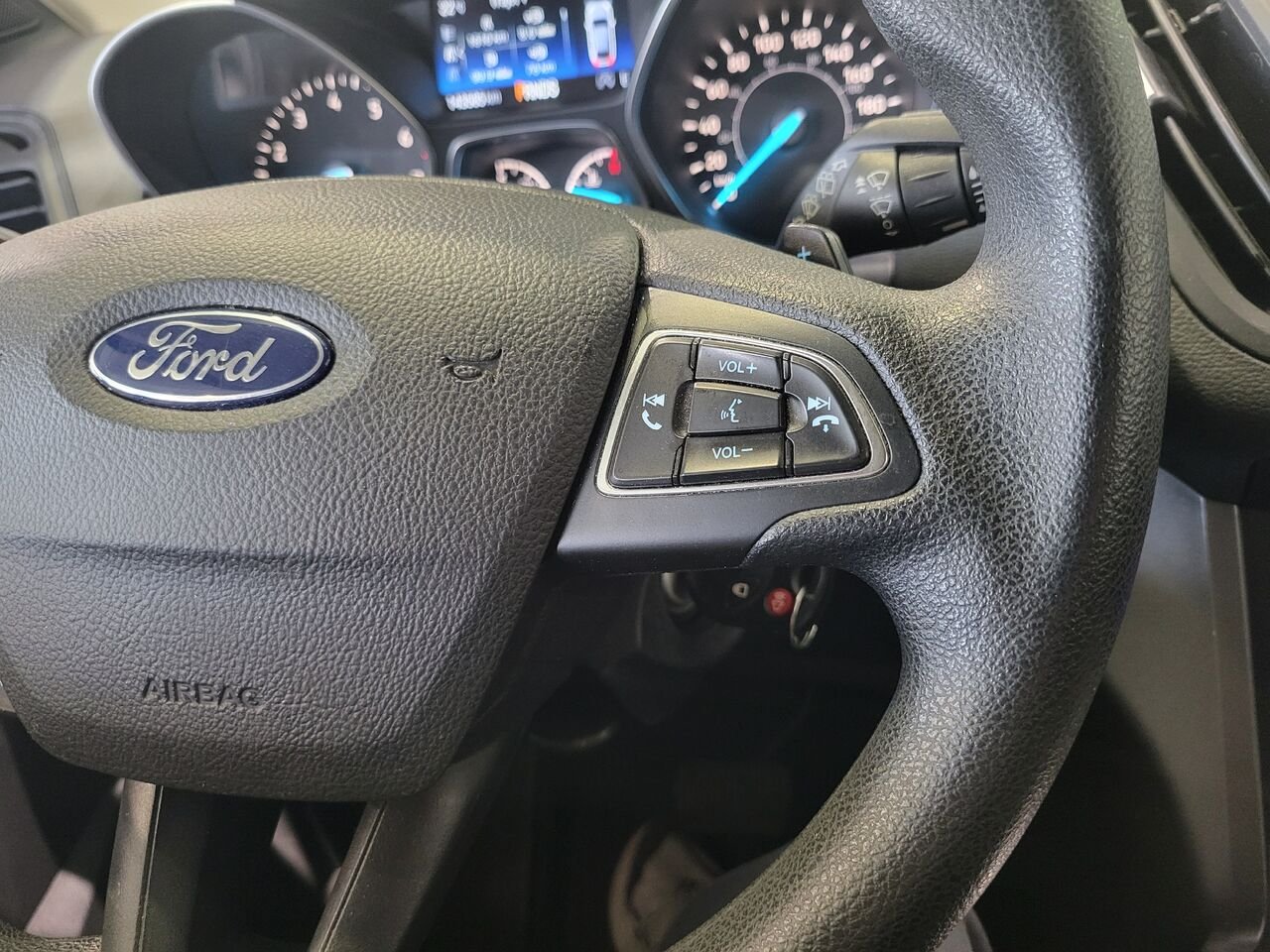 Ford Escape 2017 Blanc Longueuil, - photo #17
