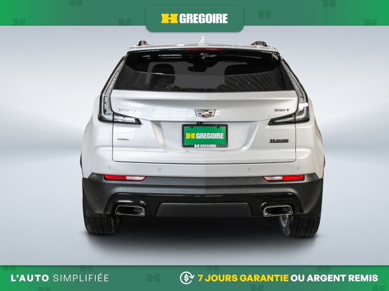 2020 Cadillac XT4 White Blainville - photo #7