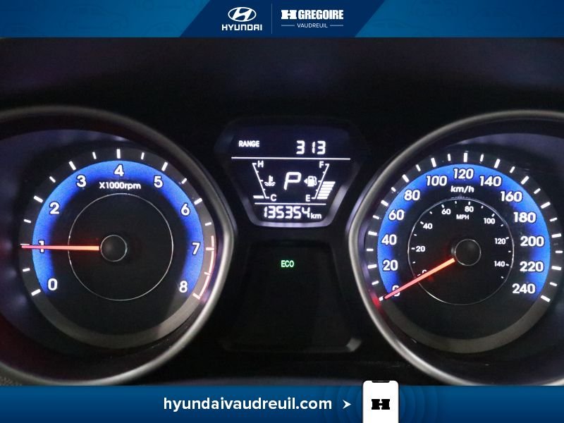 Hyundai Elantra 2015 Rouge Blainville - photo #24
