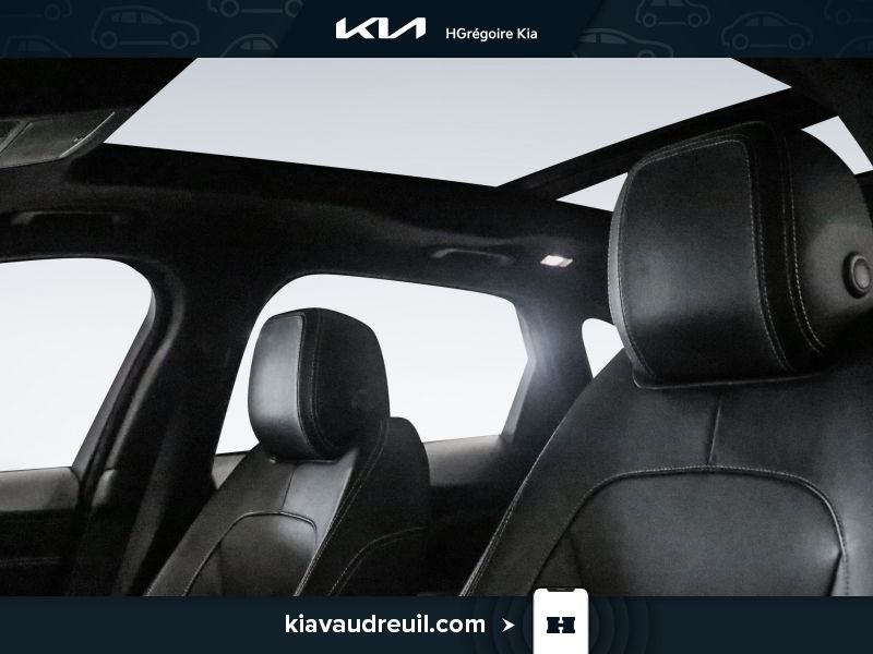 Jaguar F-PACE 2017 Noir Blainville - photo #9
