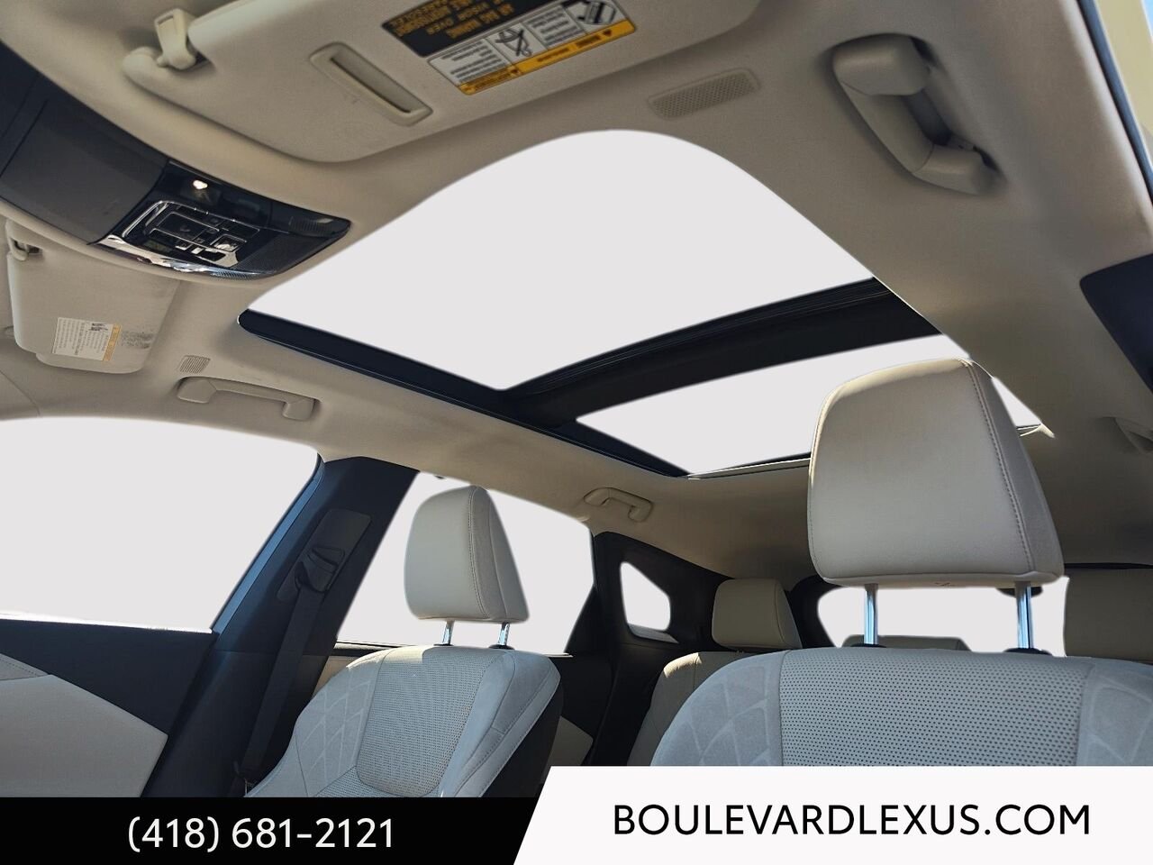 Lexus RX 20001A | RX 450h+ BA 2024 Blanc Québec - photo #10