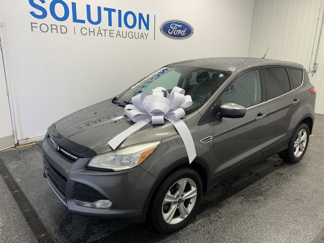 Ford Escape ESCAPE SE 2013 Gris Châteauguay - photo #0