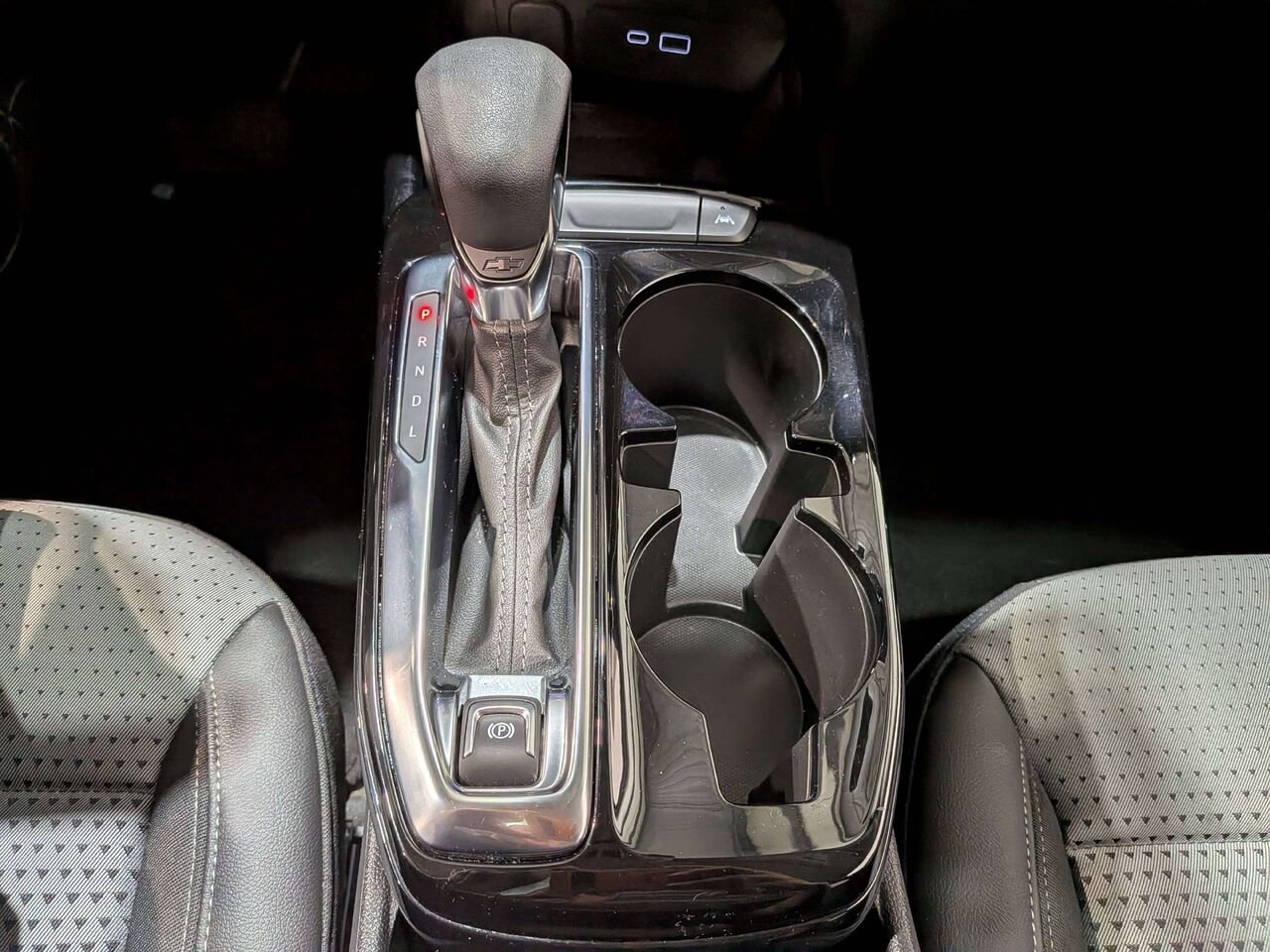 2025 Chevrolet Trax FWD 4dr LT White Val-David - photo #25