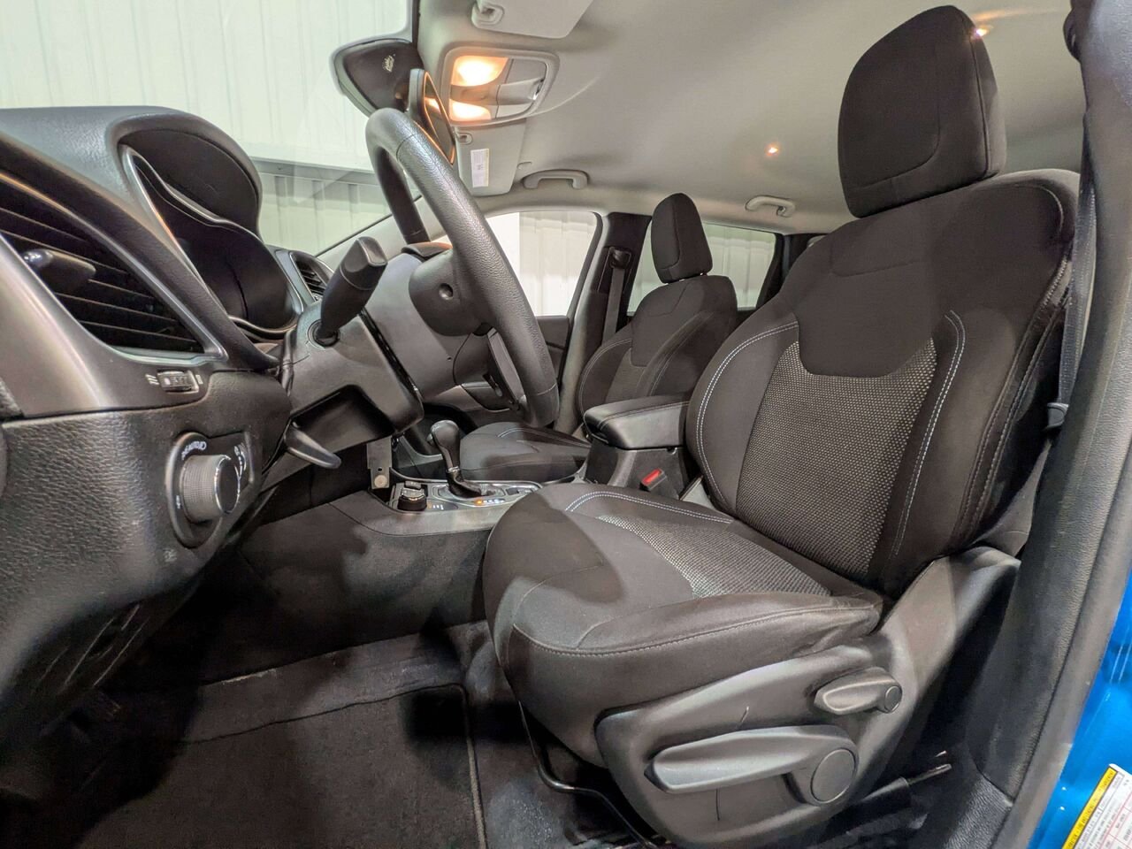 2022 Jeep Cherokee Sport 4x4 Blue Val-David - photo #1
