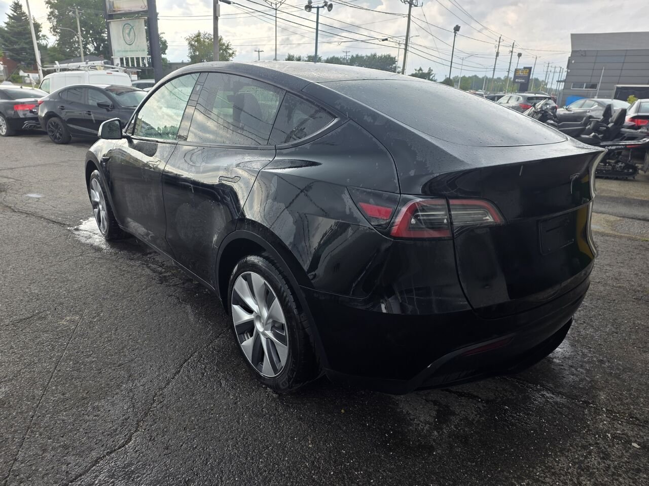 Tesla Model Y 2023 Argent Longueuil, - photo #3