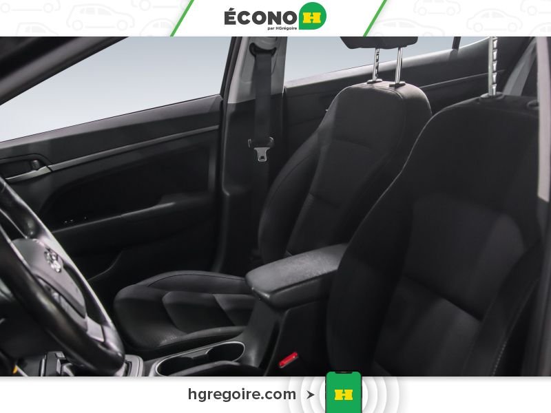 2017 Hyundai Elantra Black Blainville - photo #13
