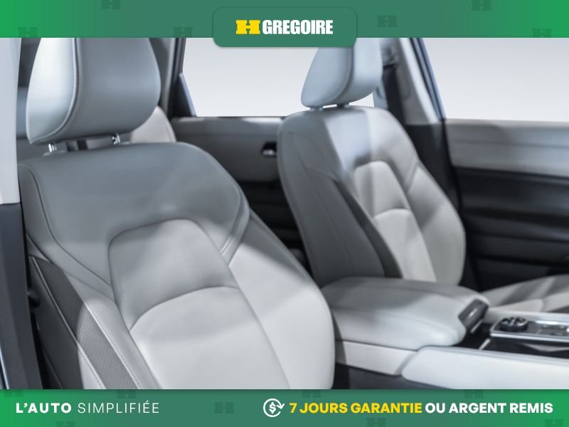 Nissan Pathfinder 2024 Blanc Laval - photo #26