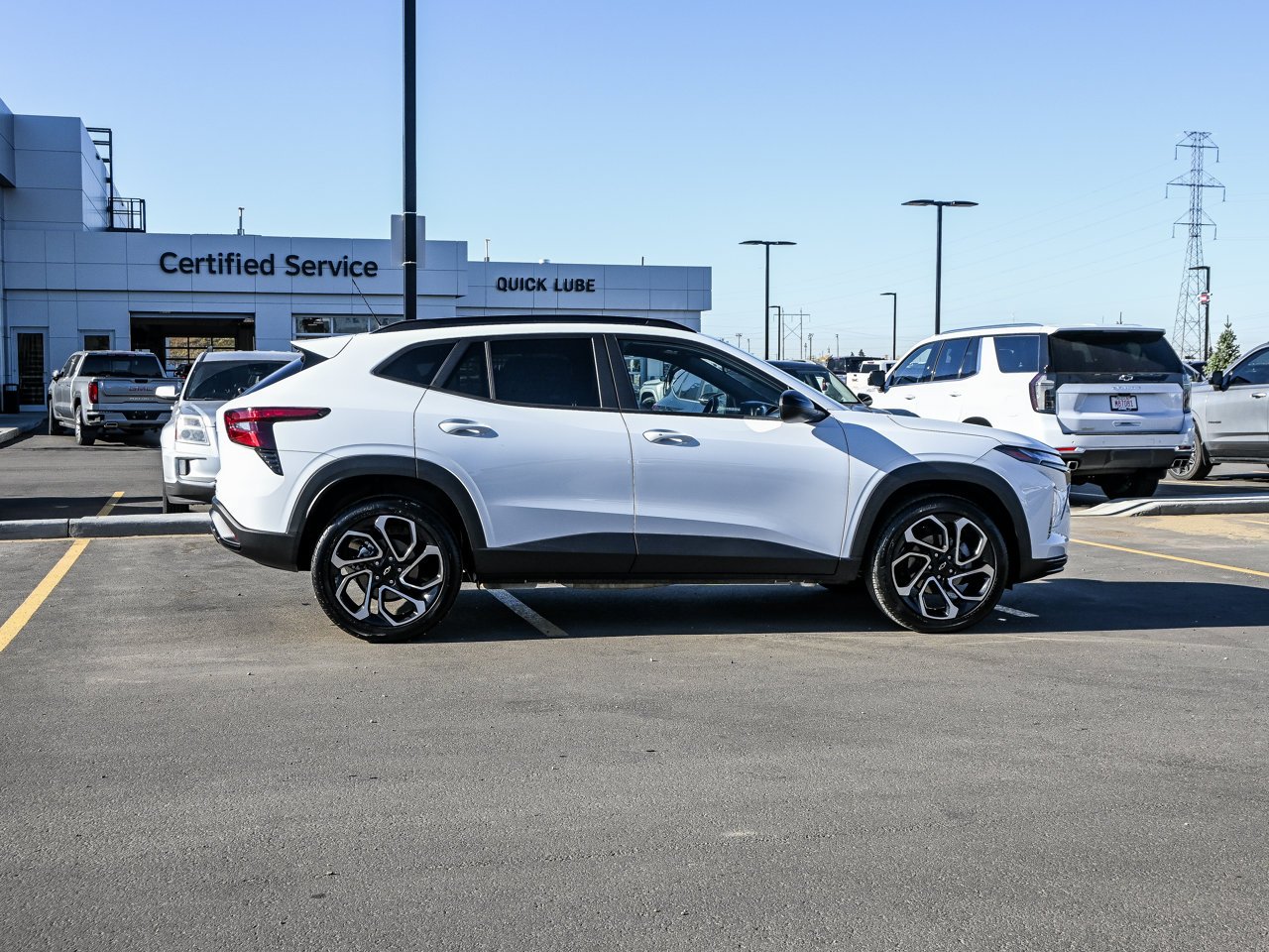 2025 Chevrolet Trax FWD 4dr 2RS White Sherwood Park - photo #15