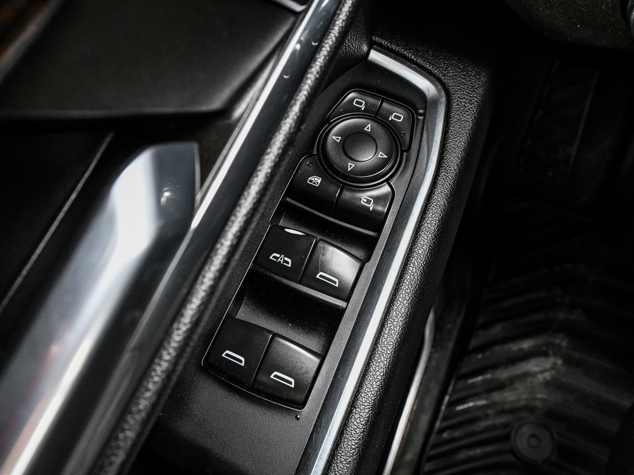 2024 GMC Sierra 3500HD 4WD Crew Cab 159 SLE White Sherwood Park - photo #17