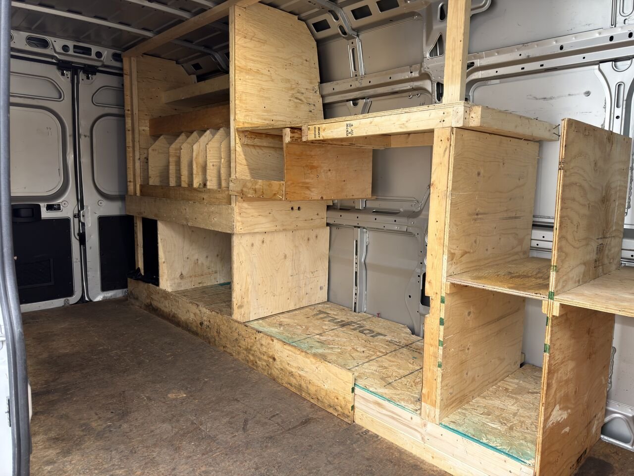 2025 Ram ProMaster 3500 Silver Thetford Mines - photo #9