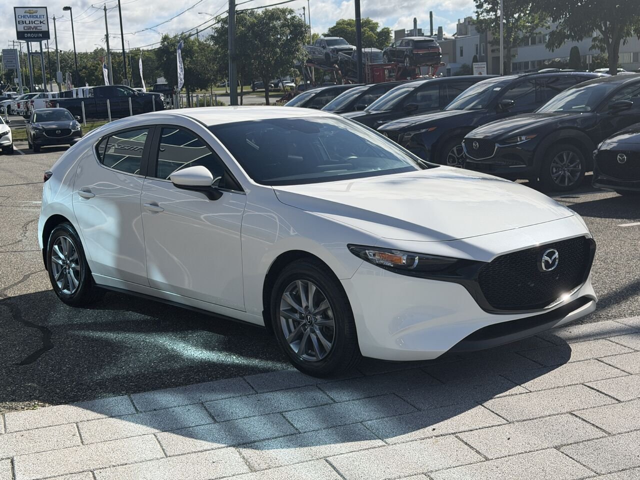 2024 Mazda Mazda3 Sport White Ste-Marie - photo #3