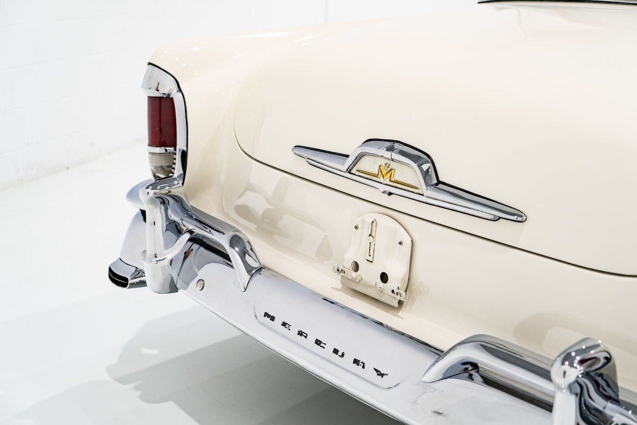 Mercury Monterey **PRIX EN USD** Beautifully presented from former restoration 1956 Blanc Montréal - photo #41