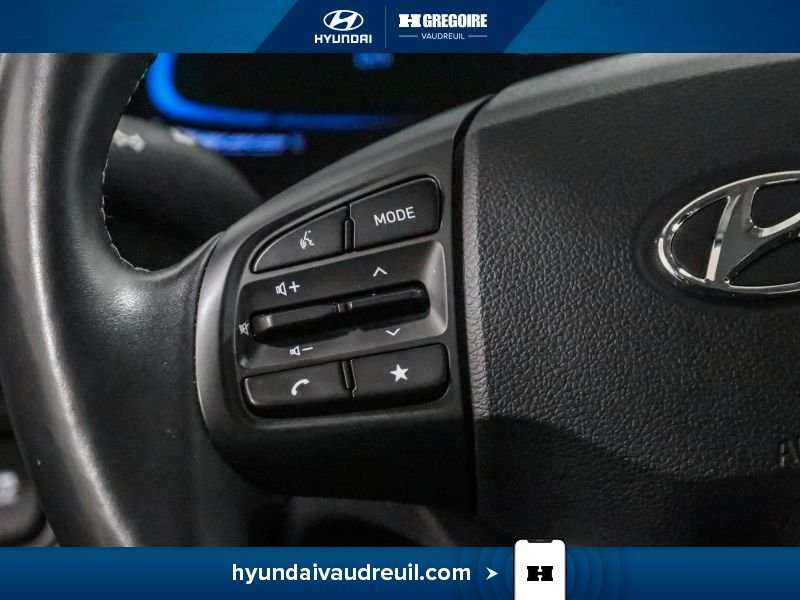 2025 Hyundai Venue Blue Blainville - photo #20