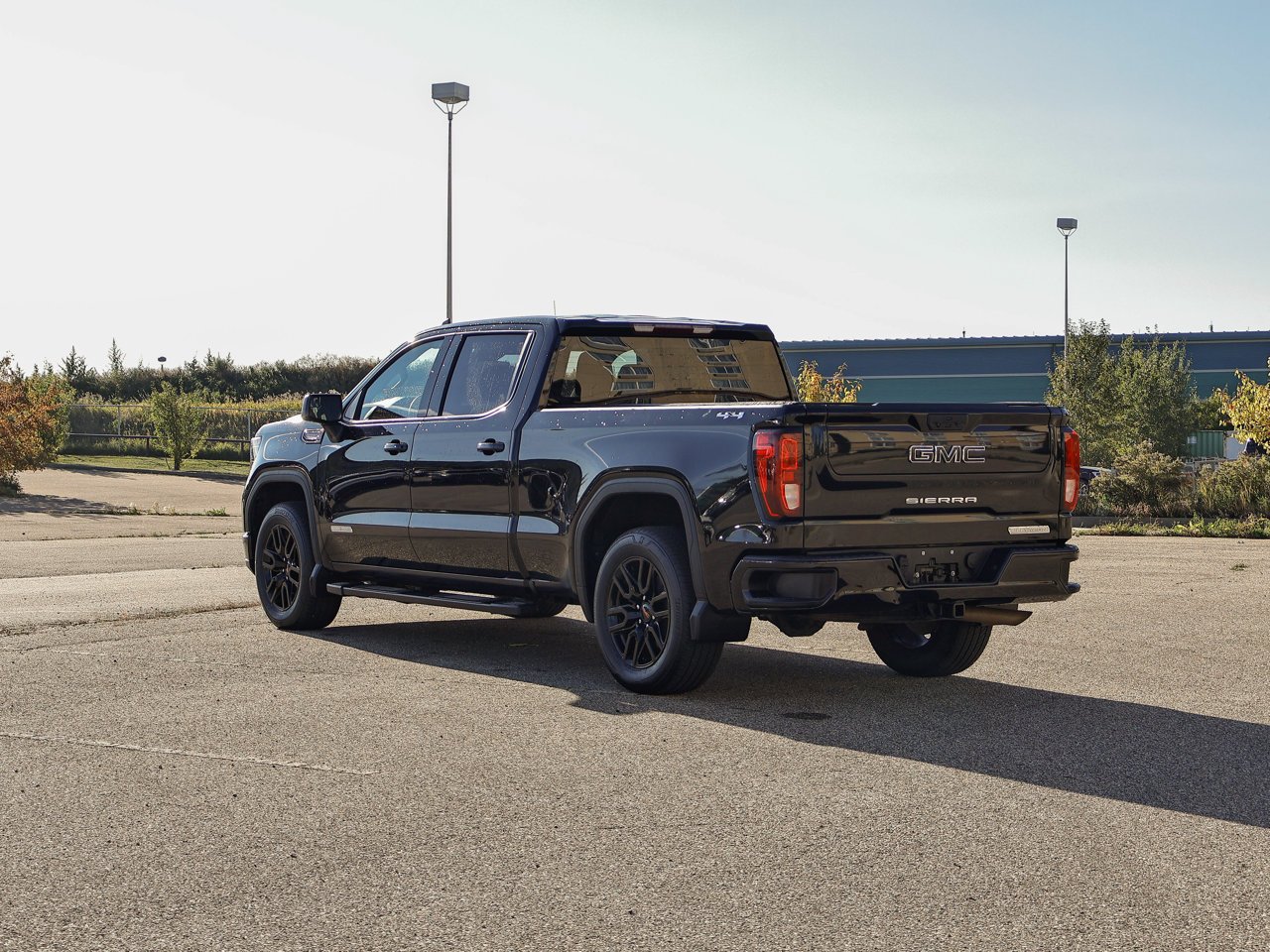 2024 GMC Sierra 1500 4WD Crew Cab 147 Elevation Black Sherwood Park - photo #10