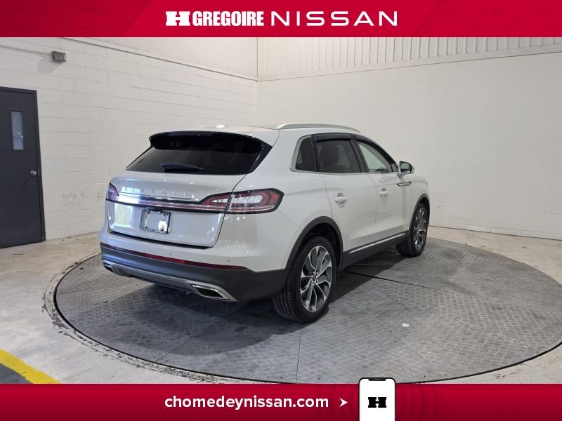 2022 Lincoln Nautilus Grey Saint-Eustache - photo #8