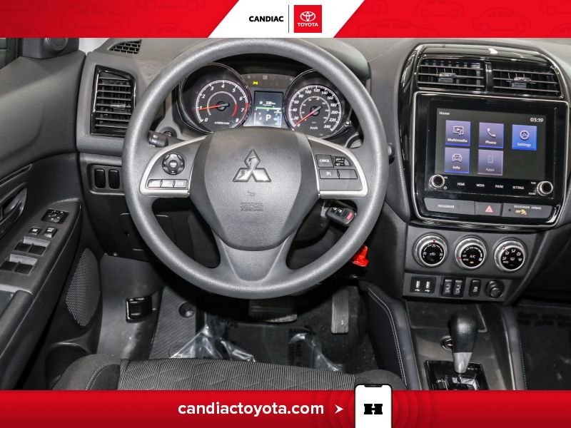 2022 Mitsubishi RVR White Saint-Eustache - photo #13