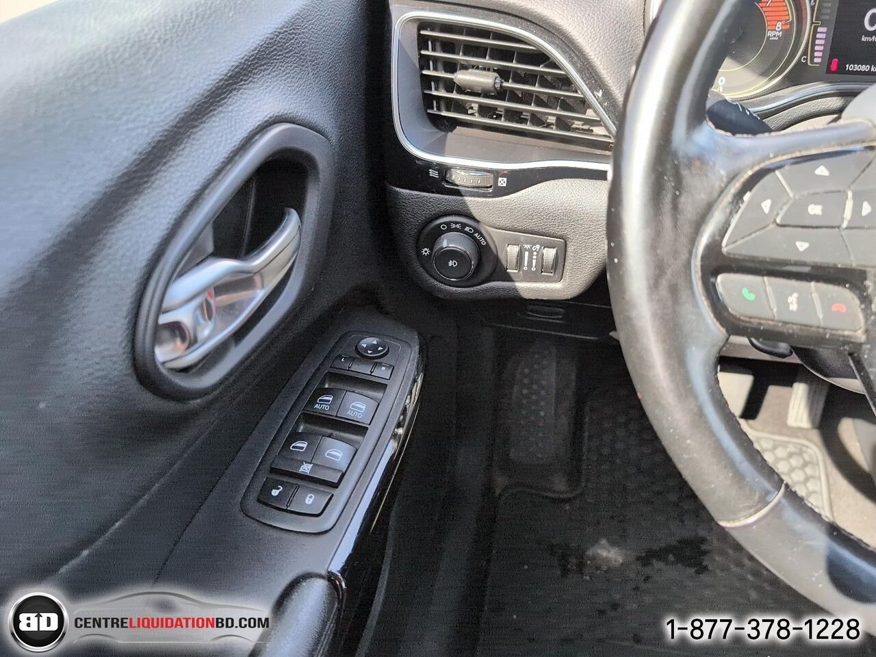 Jeep Cherokee Altitude 4x4 | BD0404 2020 Noir Granby - photo #16