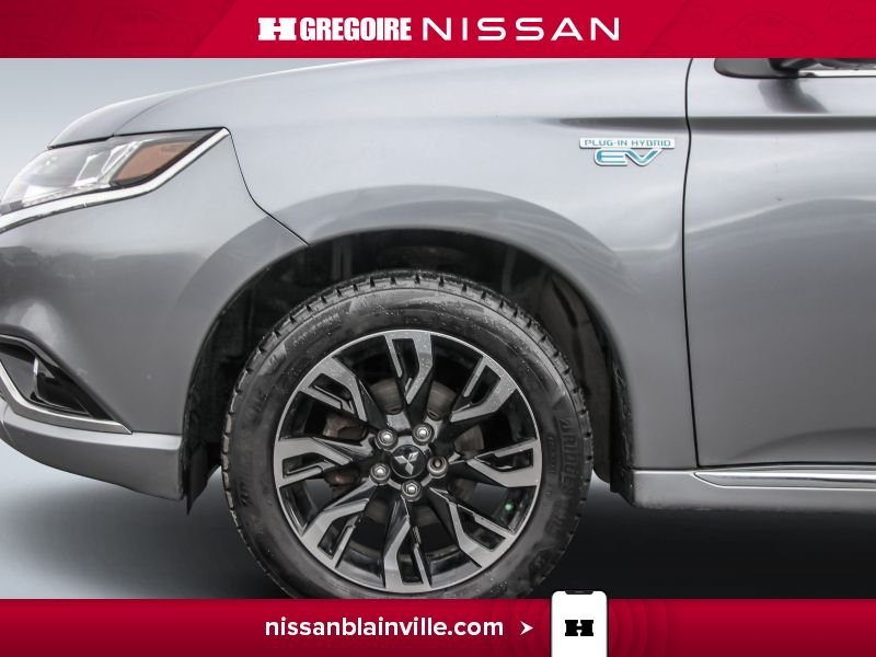 Mitsubishi Outlander PHEV 2018 Argent Laval - photo #29
