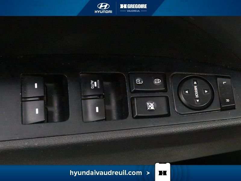 2018 Hyundai Elantra White Saint-Eustache - photo #16