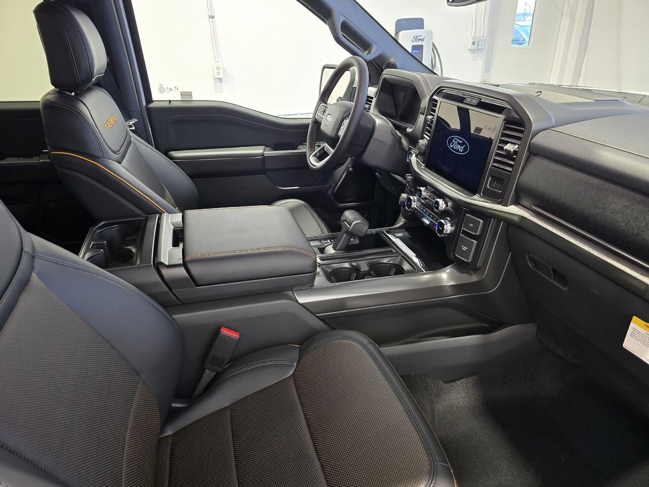 Ford F-150 2026 Blanc Saint-Eustache - photo #9