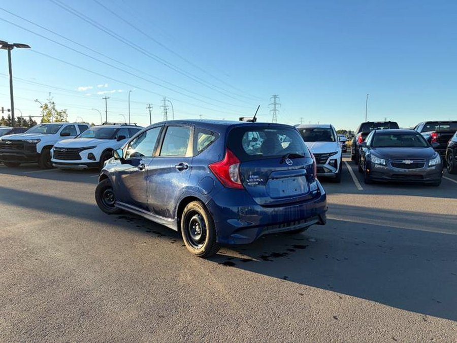 2017 Nissan Versa Note SV 1.6L Hatchback | Heated Bucket Seats Blue