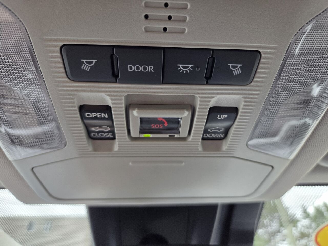2022 Toyota RAV4 Grey Mont-Laurier - photo #22